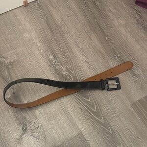 NWT Lauren Ralph Lauren black belt.